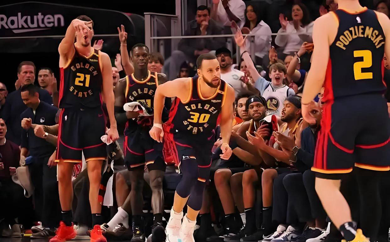 包含公牛新秀表现惊艳,全场观众掌声不断,查看文章图片生活相关发表.的词条 包含公牛新秀表现惊艳,全场观众掌声不断,查看文章图片生活相关发表.的词条